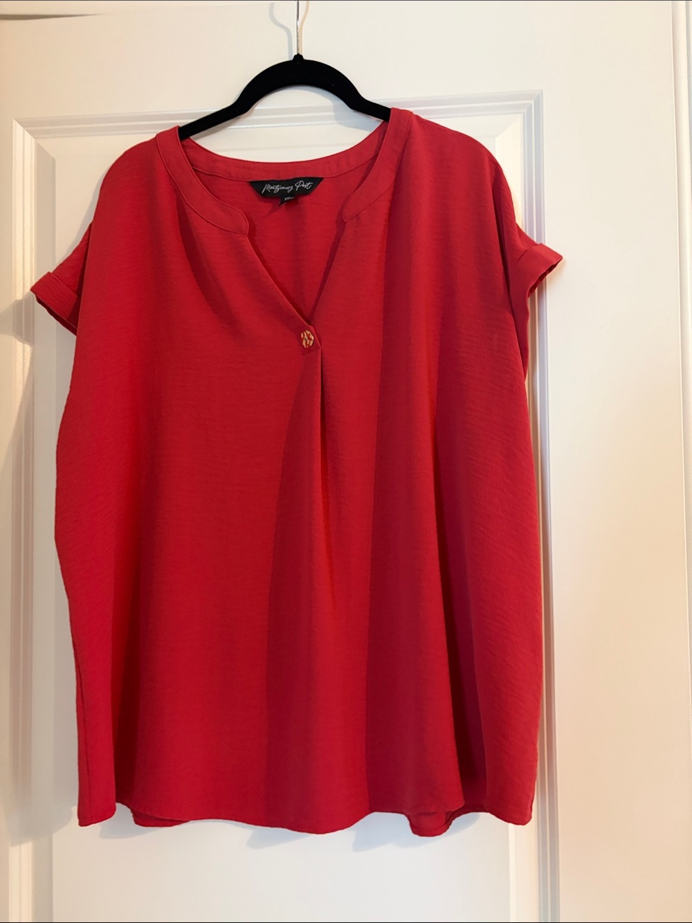 Maggy London Vibrant Red Short Sleeve Split-Neck Blouse
